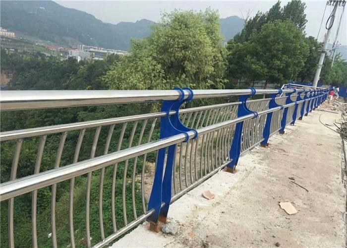 不锈钢复合管